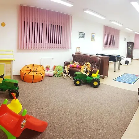 Pensión Agrohotel Tri Brezy Hrustin