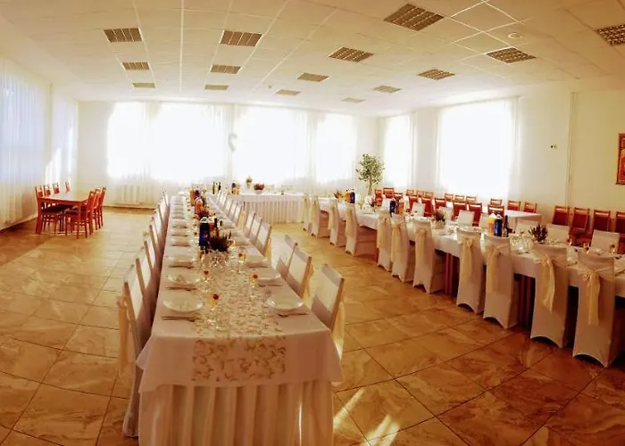 招待所 Agrohotel Tri Brezy Hrustin