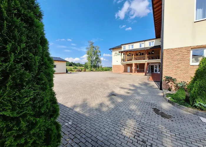 招待所 Agrohotel Tri Brezy 4*