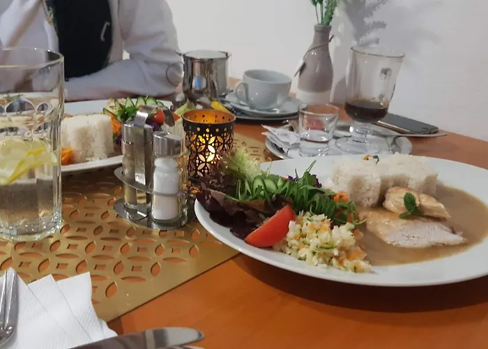 Agrohotel Tri Brezy 4* Hrustin